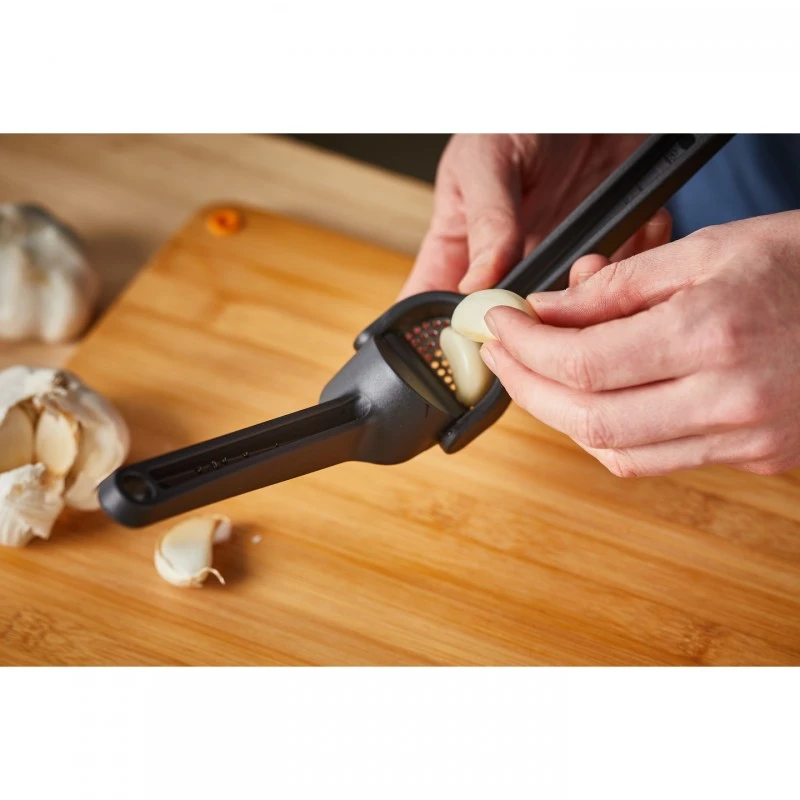 Преса за чесън FunctionalForm New